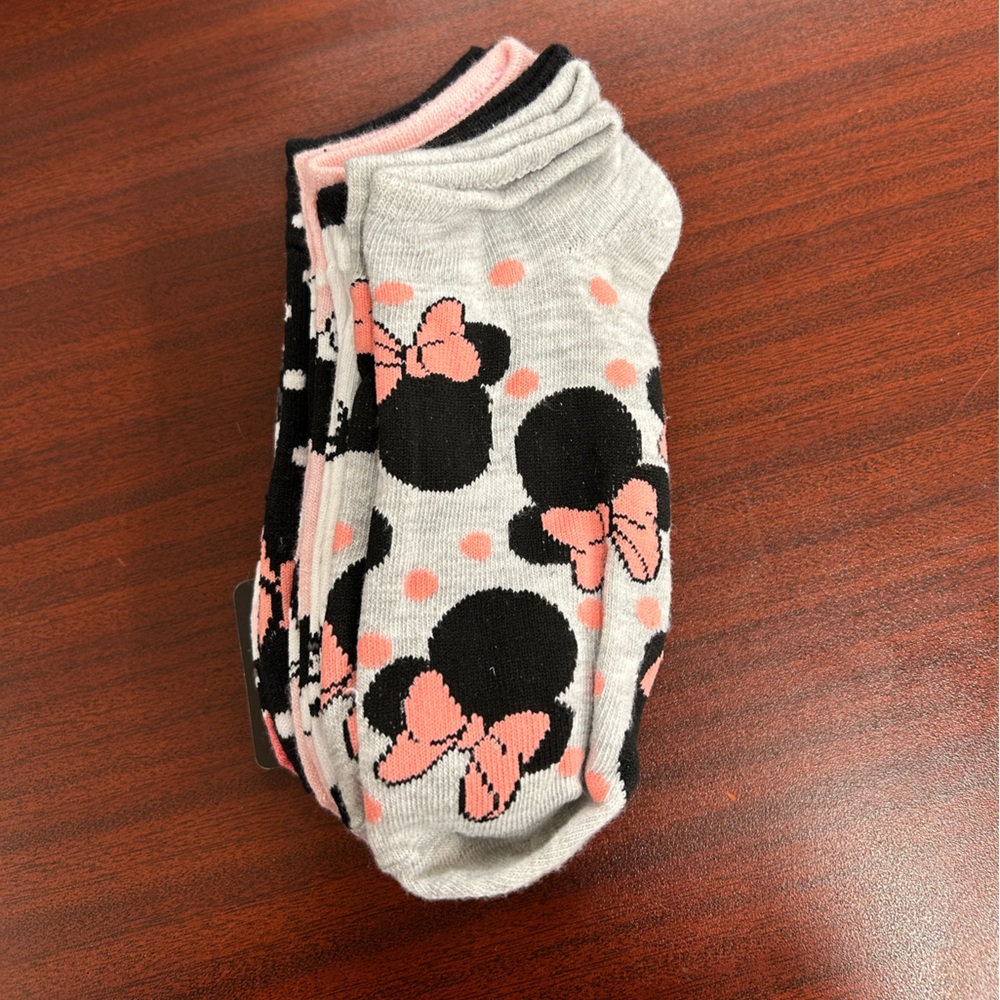 New 5pr pack Disney Minnie Mouse Women No Show Socks in Pink/Black/White/Grey